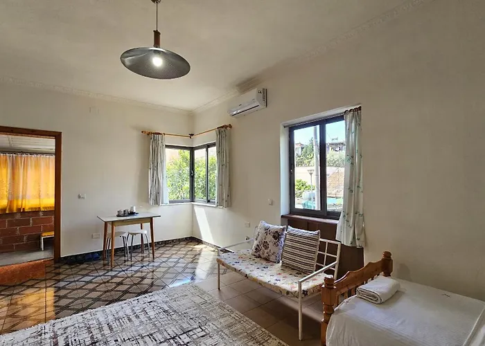 Angie\'S Shared Villa Tam