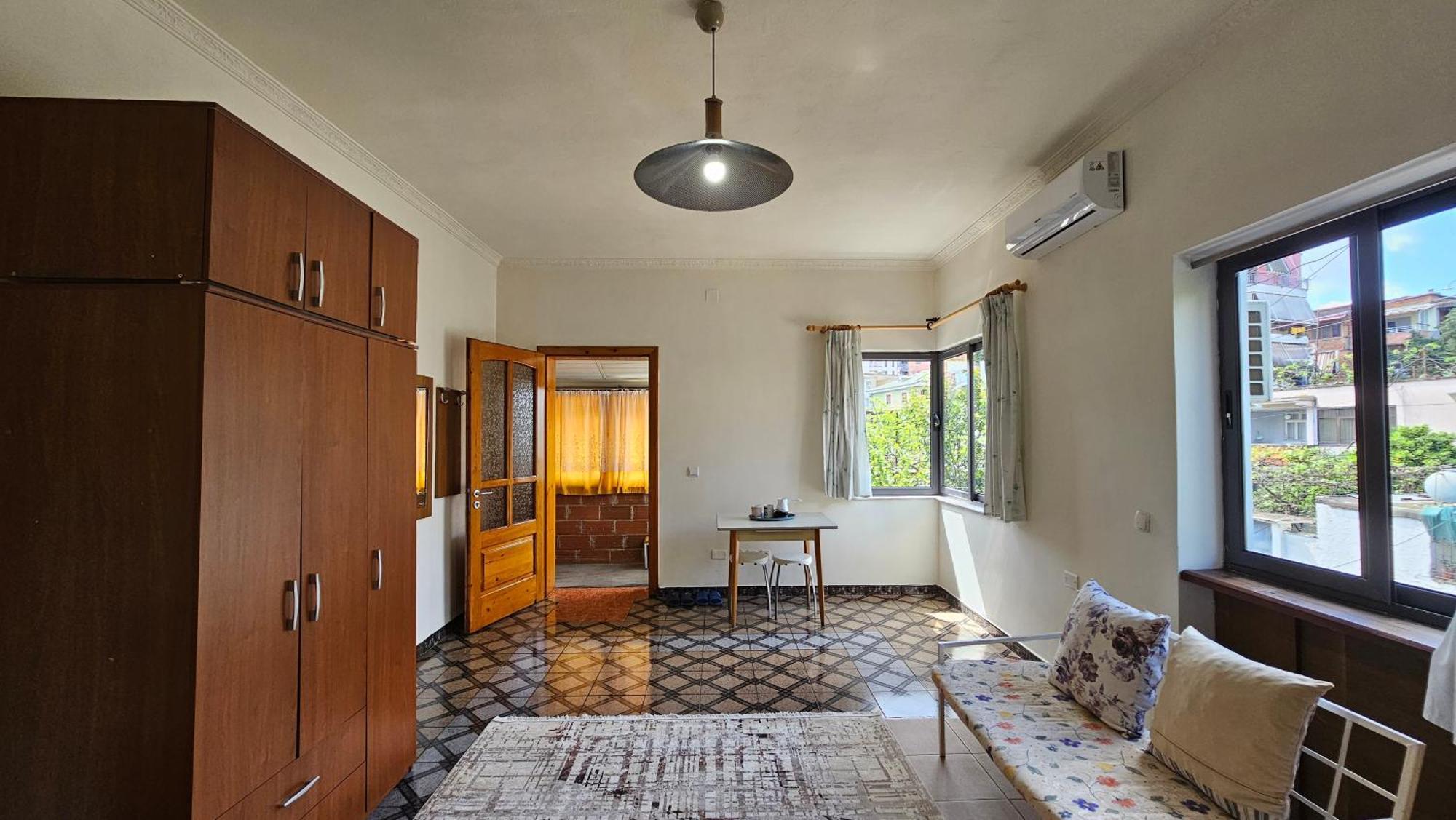 Angie's Shared Tam Accommodatie bij particulieren Tirana